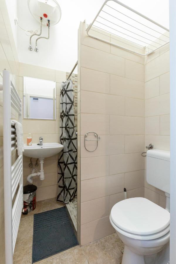 Nepszinhaz 16 Tiny Studios Budapeşte Dış mekan fotoğraf