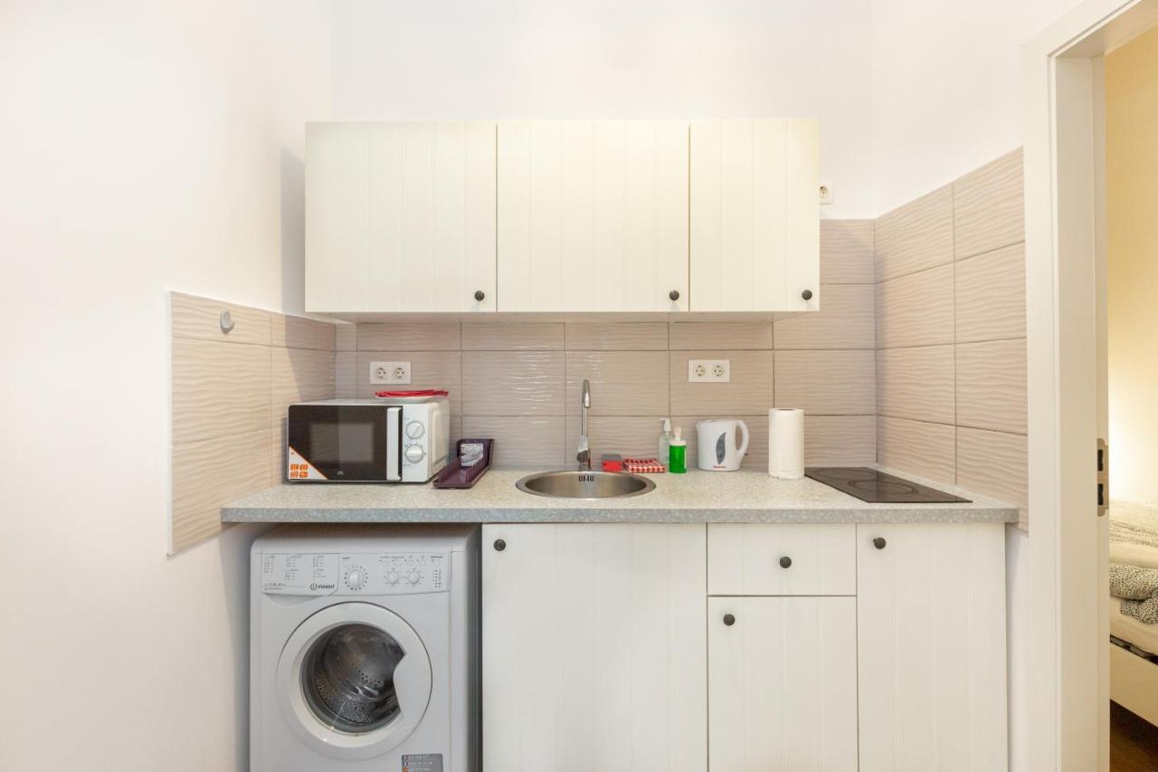 Nepszinhaz 16 Tiny Studios Budapeşte Dış mekan fotoğraf